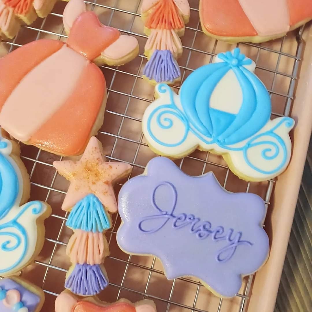 Carriage Cookie Cutter