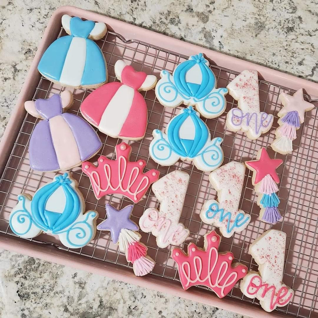 Carriage Cookie Cutter