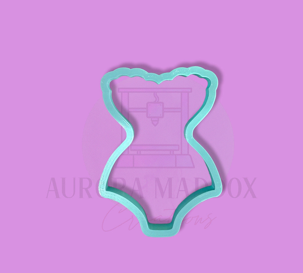 One Piece | Slim Waist | Cookie Cutter