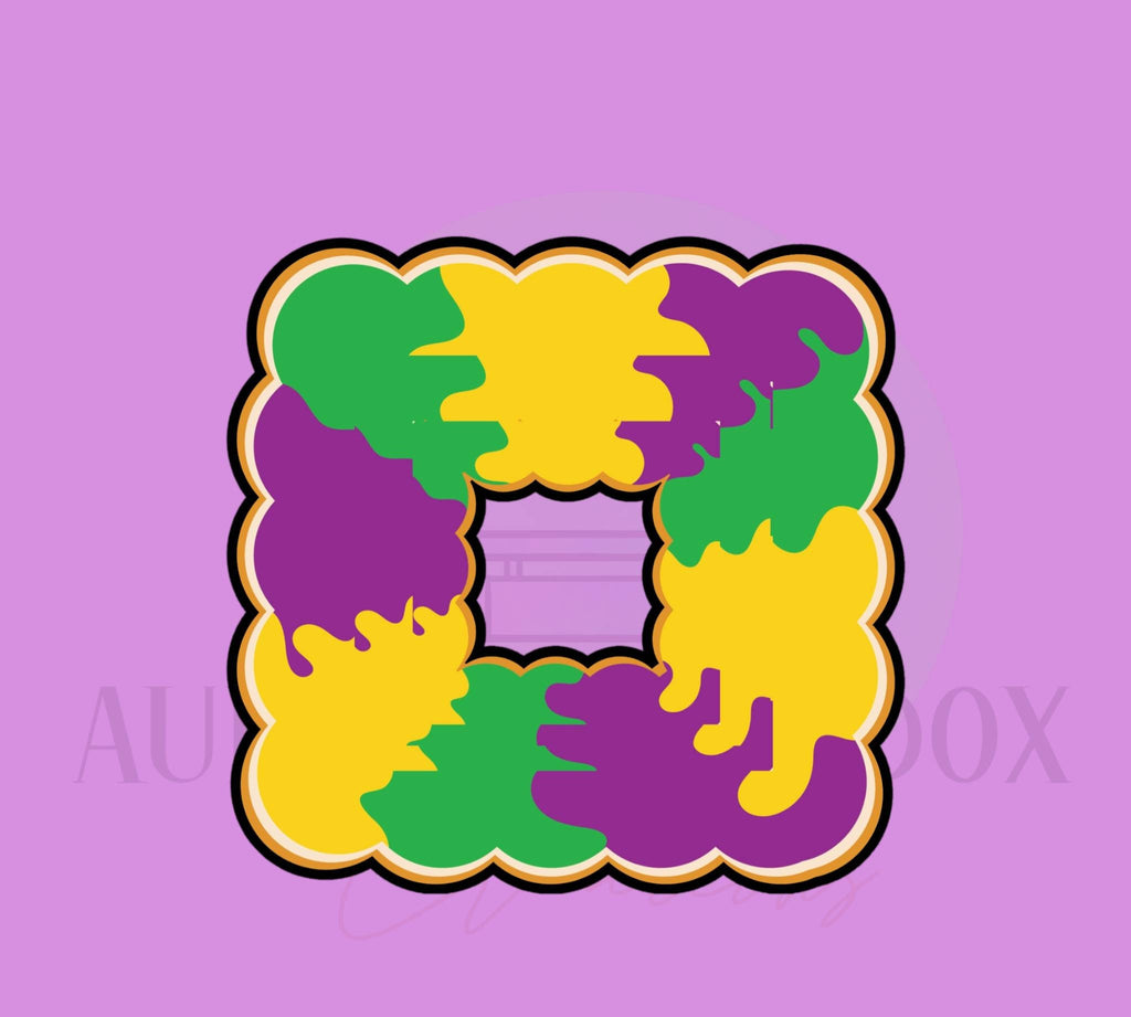 Square King Cake With Middle Cut Out | Cookie Cutter
