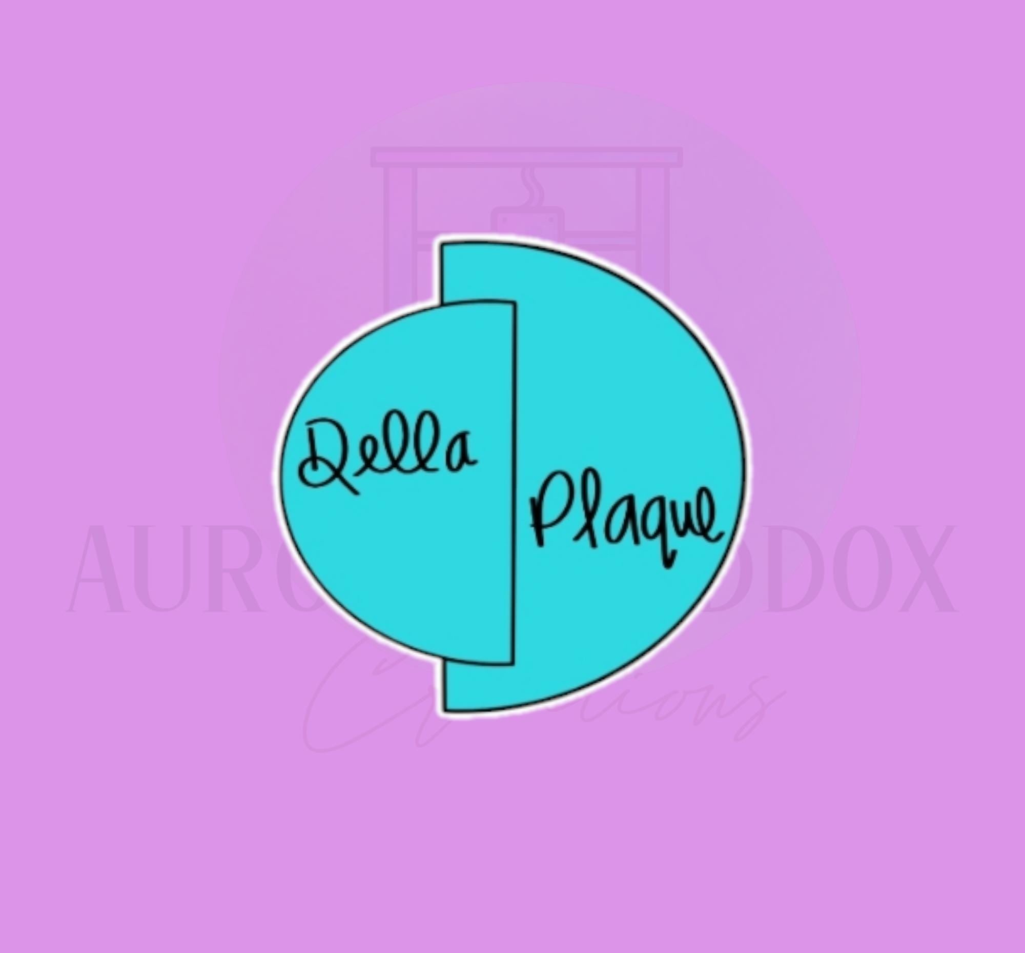 Della Plaque | Cookie Cutter